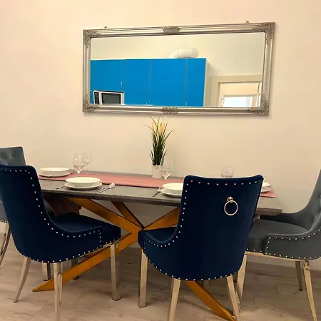 T22 By Shb דירה בודפשט